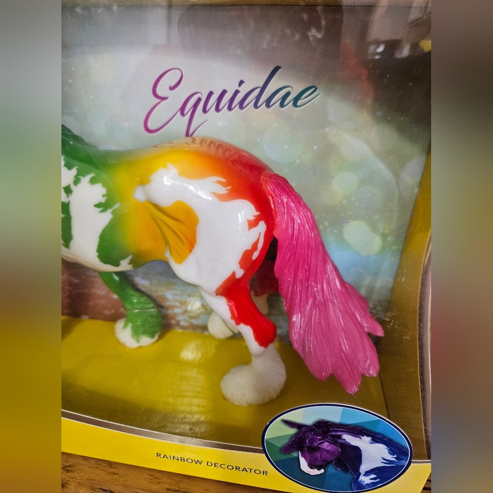 Rainbow Decorator Breyer Horse - Picture 2 of 6